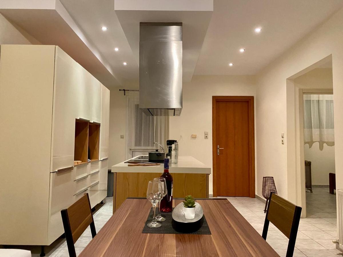 Spacious & Cozy Apartment, With Big Yard, In Kos Bagian luar foto