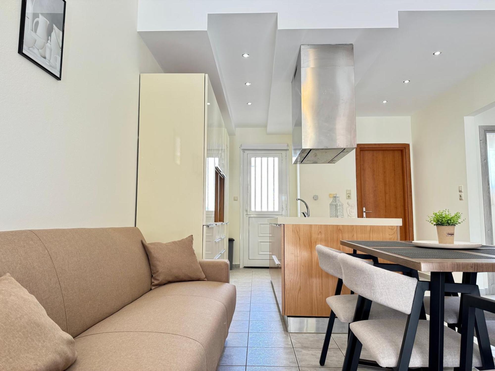 Spacious & Cozy Apartment, With Big Yard, In Kos Bagian luar foto