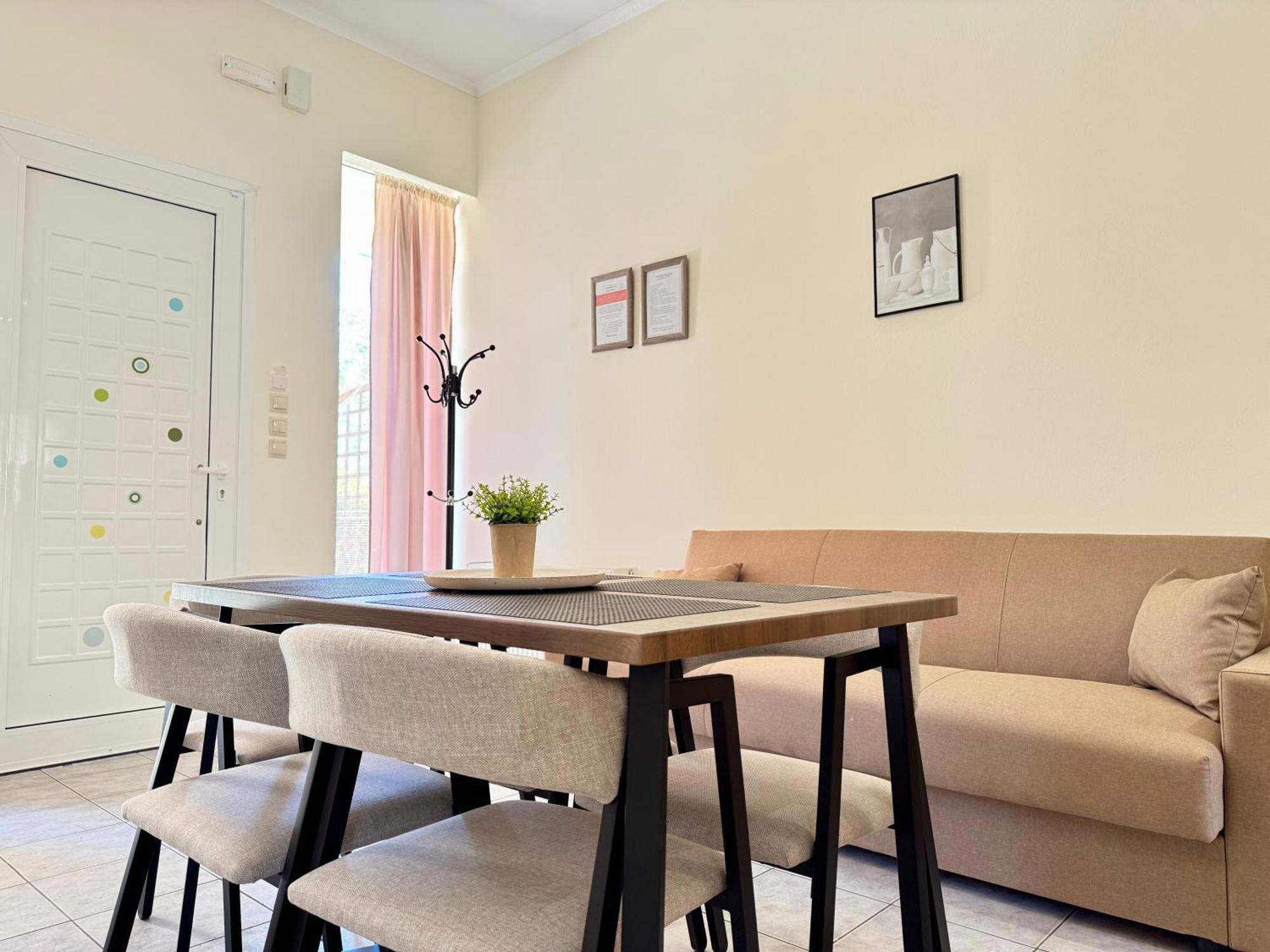Spacious & Cozy Apartment, With Big Yard, In Kos Bagian luar foto