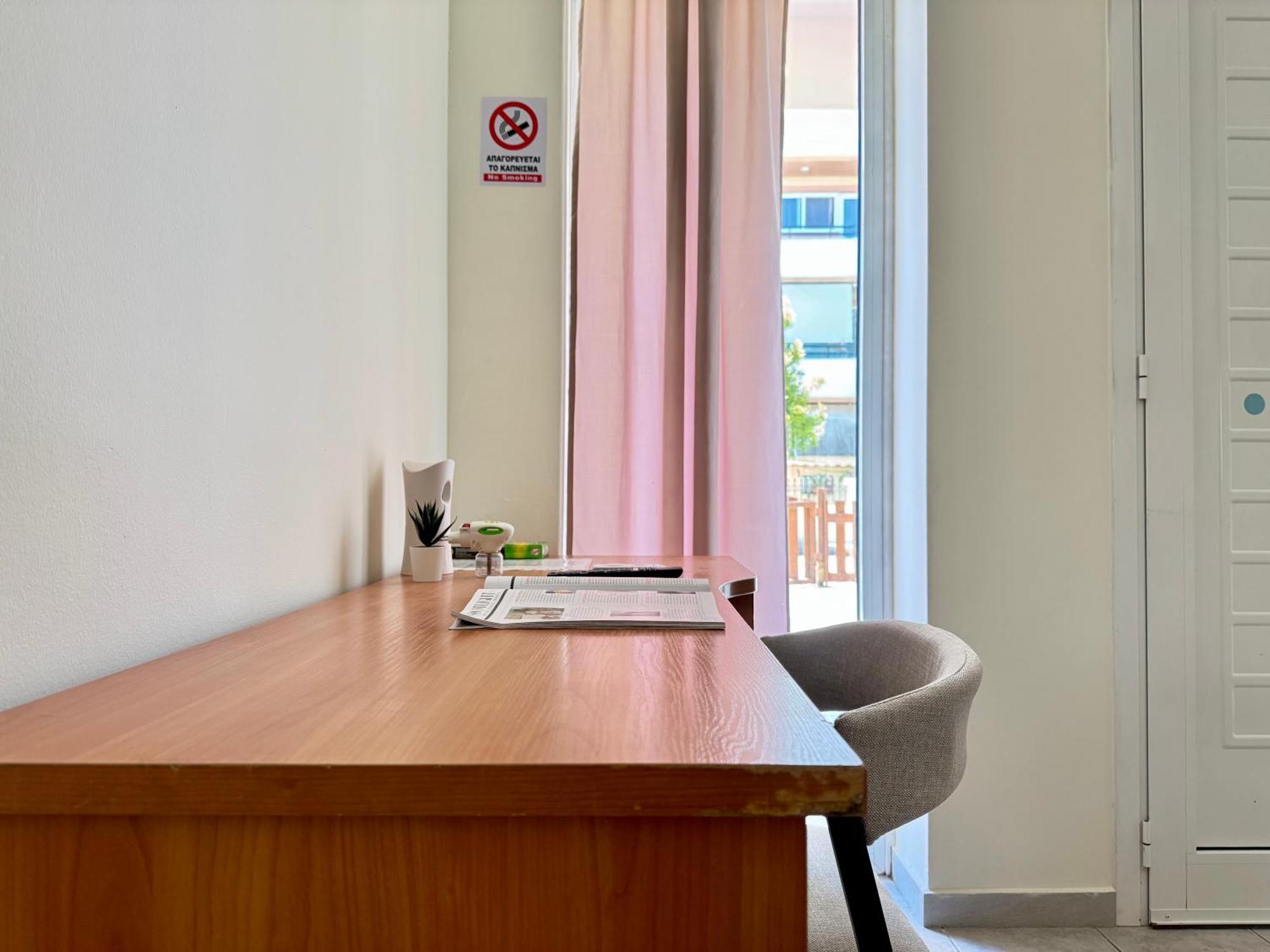 Spacious & Cozy Apartment, With Big Yard, In Kos Bagian luar foto